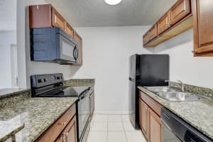 36 N Crossings Cir, Boynton Beach, FL 33435, Sold 12/04/20