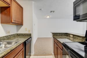 36 N Crossings Cir, Boynton Beach, FL 33435, Sold 12/04/20