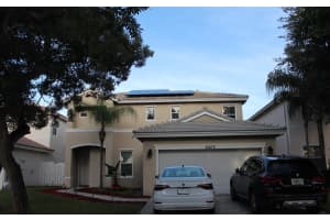 6402 Suntree Ct, Greenacres, FL 33413, Sold 12/03/20