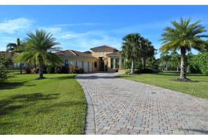 5275 SW Longspur Ln, Palm City, FL 34990, Sold 11/30/20