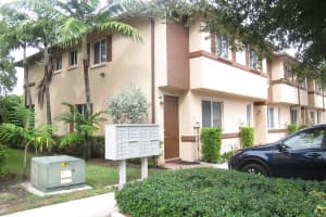 1922 Alamanda Way, Riviera Beach, FL 33404, Sold 11/18/20