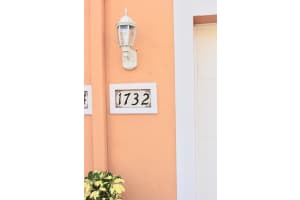 1732 Terracotta Dr, Riviera Beach, FL 33404, Sold 12/01/20