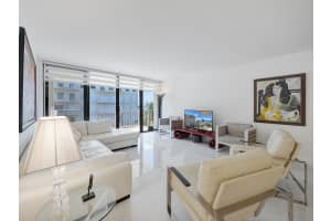 3200 S Ocean Blvd APT C402, Palm Beach, FL 33480, Sold 06/07/21