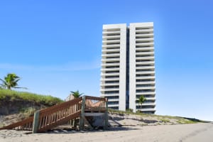 5550 N Ocean Dr #8c, Singer Island, FL 33404, Sold 04/09/21