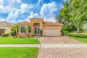 7247 Via Leonardo, Lake Worth, FL 33467, Sold 11/23/20