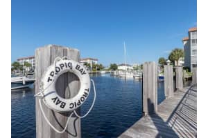 911 Gardenia Dr, Delray Beach, FL 33483, Sold 11/16/20