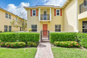 4776 Sierra Ln, Coconut Creek, FL 33073, Sold 11/30/20