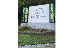 1000 US-1, Jupiter, FL 33477, Sold 01/13/21