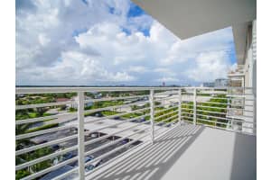 2851 S Ocean Blvd, Boca Raton, FL 33432, Sold 12/15/20