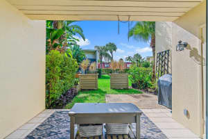 382 Golfview Rd, North Palm Beach, FL 33408, Sold 12/01/20