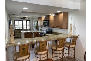 1055 Ocean Dr, Juno Beach, FL 33408, Sold 12/11/20