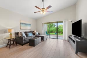 4143 Palm Forest Dr N, Delray Beach, FL 33445, Sold 12/03/20