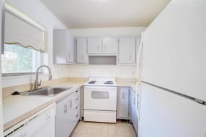 430 SE 2nd Ave, Deerfield Beach, FL 33441, Sold 11/19/20