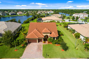 724 SW Habitat Ln, Palm City, FL 34990, Sold 03/24/21