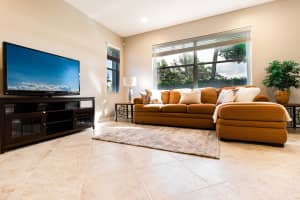 206 Mariner Bay Blvd, Fort Pierce, FL 34949, Sold 12/07/20
