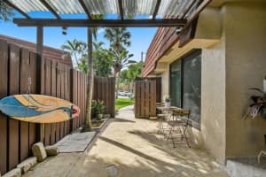 8032 Boca Rio Dr, Boca Raton, FL 33433, Sold 12/04/20