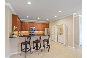 6325 Oxford Cir, Vero Beach, FL 32966, Sold 02/19/21