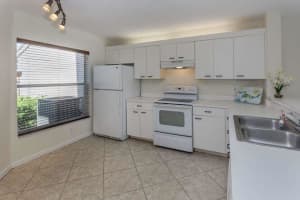5082 W Lakes Dr, Deerfield Beach, FL 33442, Sold 11/19/20