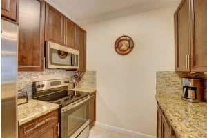 5944 Monterra Club Dr, Lake Worth, FL 33463, Sold 12/09/20