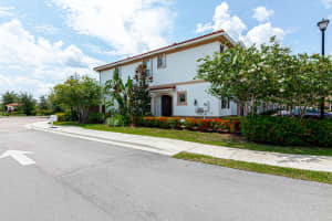 4316 Chalmers Ln, West Palm Beach, FL 33417, Sold 12/18/20