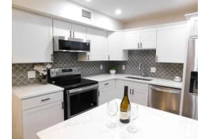 300 N Hwy A1A e206, Jupiter, FL 33477, Sold 12/16/20