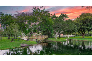 912 SW 9th St Cir, Boca Raton, FL 33486, Sold 11/02/20