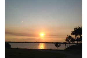 2424 N Federal Hwy, Boynton Beach, FL 33435, Sold 05/17/21