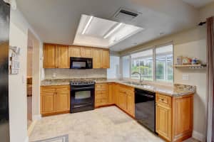 799 Periwinkle St, Boca Raton, FL 33486, Sold 01/08/21