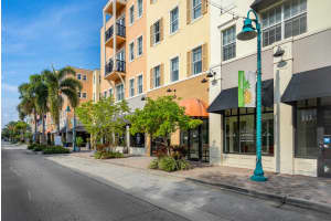 200 NE 2nd Ave, Delray Beach, FL 33444, Sold 12/02/20