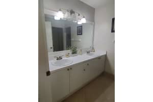 102 Heatherwood Dr, Royal Palm Beach, FL 33411, Sold 12/23/20