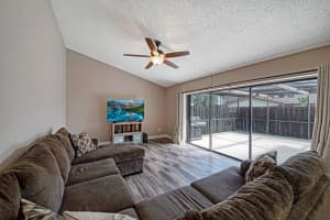 4293 Landar Dr, Lake Worth, FL 33463, Sold 12/04/20