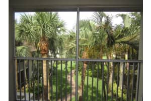 20304 Glenmoor Dr, West Palm Beach, FL 33409, Sold 01/04/21