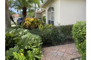 5790 Royal Club Dr, Boynton Beach, FL 33437, Sold 11/24/20