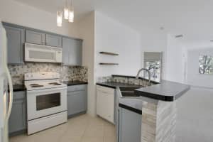162 Village Blvd, Tequesta, FL 33469, Sold 02/17/21