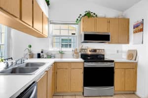 1558 Royal Forest Ct, West Palm Beach, FL 33406, Sold 11/23/20