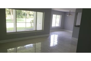 815 W Boynton Beach Blvd, Boynton Beach, FL 33426, Sold 12/17/20