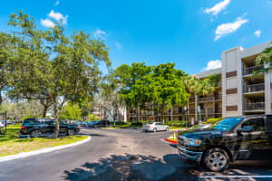 100 NW 76th Ave, Plantation, FL 33324, Sold 11/25/20