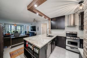 204 Lake Pointe Dr, Oakland Park, FL 33309, Sold 11/30/20