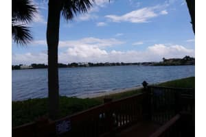 107 Half Moon Cir APT G3, Hypoluxo, FL 33462, Sold 01/15/21