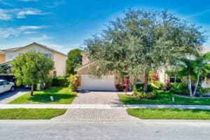 6072 SE Crooked Oak Ave, Hobe Sound, FL 33455, Sold 01/21/21