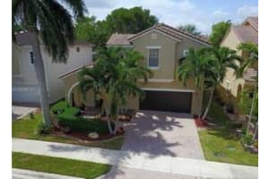 956 NW 126th Terrace, Coral Springs, FL 33071, Sold 01/04/21