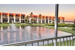 108 Half Moon Cir APT D2, Hypoluxo, FL 33462, Sold 03/29/21