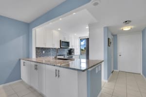 10600 S Ocean Dr, Jensen Beach, FL 34957, Sold 12/04/20