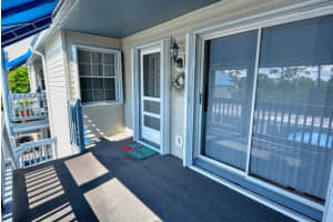 1637 NE Nautical Pl, Jensen Beach, FL 34957, Sold 11/23/20