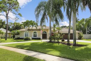 6072 Fountain Palm Dr, Jupiter, FL 33458, Sold 01/06/21