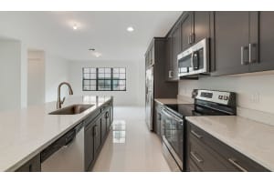 627 Windward Cir, Boynton Beach, FL 33435, Sold 12/21/20