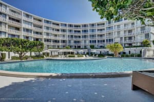 2760 S Ocean Blvd, Palm Beach, FL 33480, Sold 02/19/21