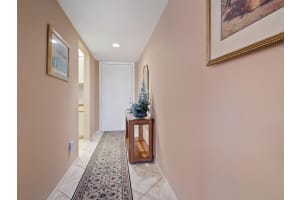 39 Plantation Dr, Vero Beach, FL 32966, Sold 11/20/20