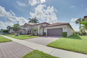4990 Manchia Dr, Lake Worth, FL 33463, Sold 11/30/20
