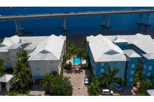 275 NW Flagler Ave, Stuart, FL 34994, Sold 03/08/21